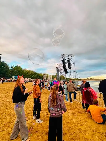 Festiwal Ognia i Wody rozpoczęty – DJ Mikro otworzył wydarzenie nad Jeziorem Nyskim