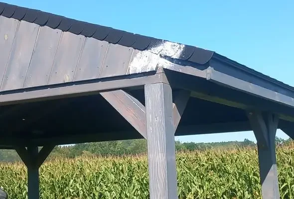 Usunięto gniazda os przy placu zabaw w Markowicach