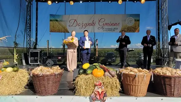 Dożynki Gminne w Charbielinie: podziękowania za plony i zapowiedź przyszłorocznej edycji
