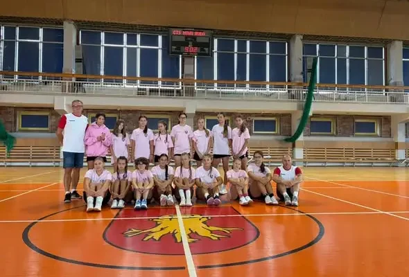 Wakacyjny obóz sportowy w Nowej Rudzie zakończony – przygotowania do sezonu 2026/27