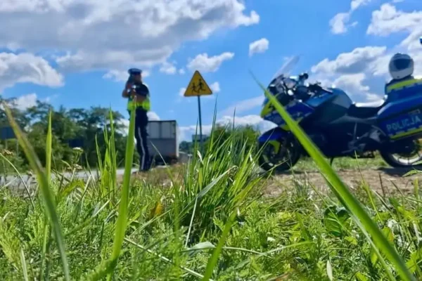 Policja w Nysie apeluje o bezpieczną drogę do szkoły