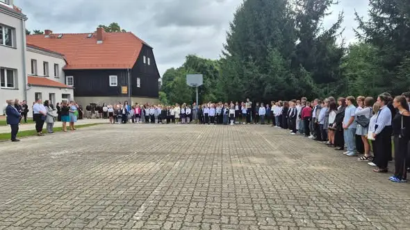 Uroczyste rozpoczęcie roku szkolnego 2026/2027 w Szkole Podstawowej w Platerówce