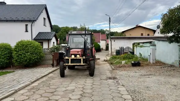 Utrudnienia na ul. Wyspiańskiego w Otmuchowie – trwają prace naprawcze