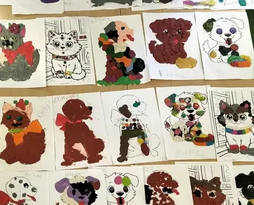 Świetlica szkolna w Nysie: dzieci tworzyły zwierzątka z plasteliny