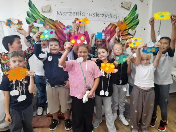 „Słoik marzeń” w szkole – uczniowie zapisali swoje pragnienia