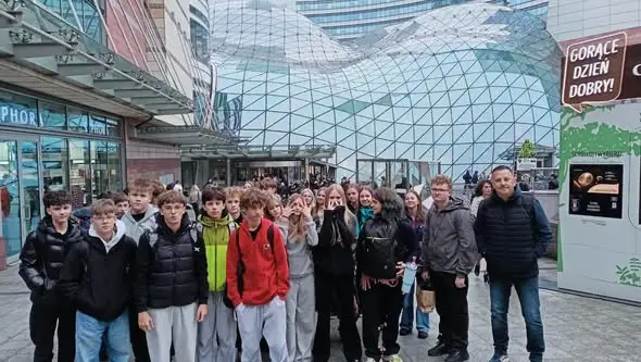 Klasa 8c z Nysy na trzydniowej wycieczce w Warszawie