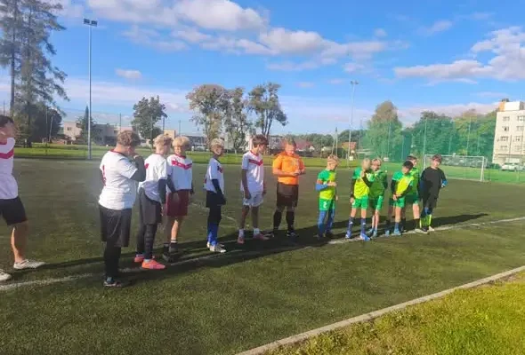 Powiatowy Turniej Piłki Nożnej „Z Orlika na Stadion” w Łambinowicach