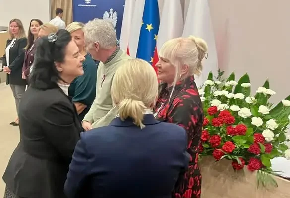 Medal za Długoletnią Służbę dla dyrektor SP nr 5 w Nysie