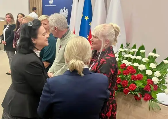 Medal za Długoletnią Służbę dla dyrektor SP nr 5 w Nysie