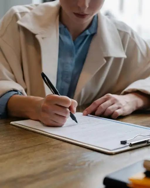Gmina Nysa bada skalę przemocy – trwają ankiety dla mieszkańców