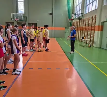 Sukces koszykarzy z klas 7 i 8 w Mistrzostwach Nysy 3×3
