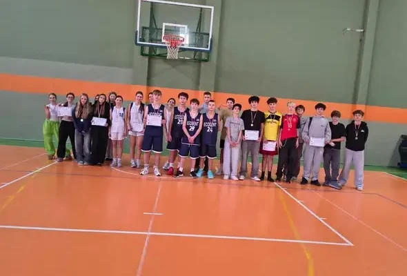 Sukces koszykarzy z Nysy: dziewczęta pierwsze, chłopcy drudzy w 3×3